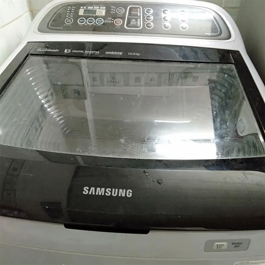Khách hàng review Máy giặt Samsung Inverter 10.5 kg WA10J5750SG/SV 10
