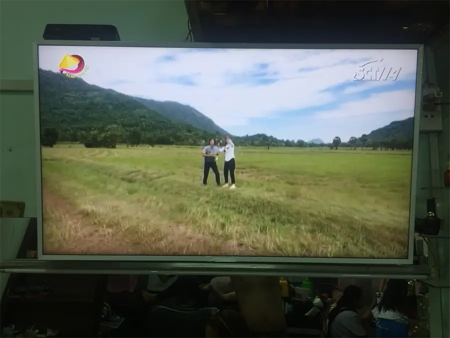 Khách hàng review Smart Tivi Samsung 43 inch UA43N5510 4