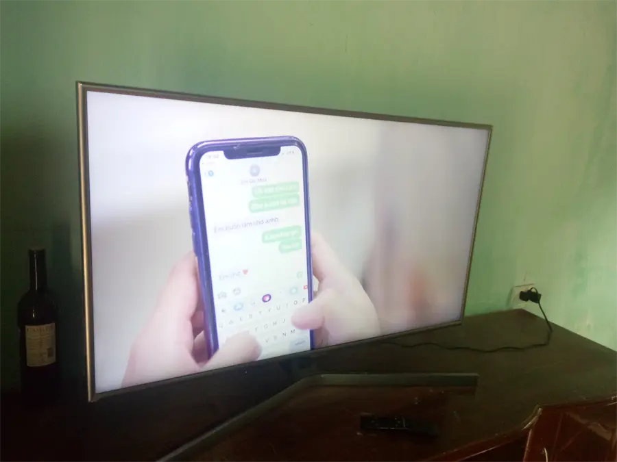 Khách hàng review Smart Tivi Samsung 4K 43 inch UA43NU7400 12