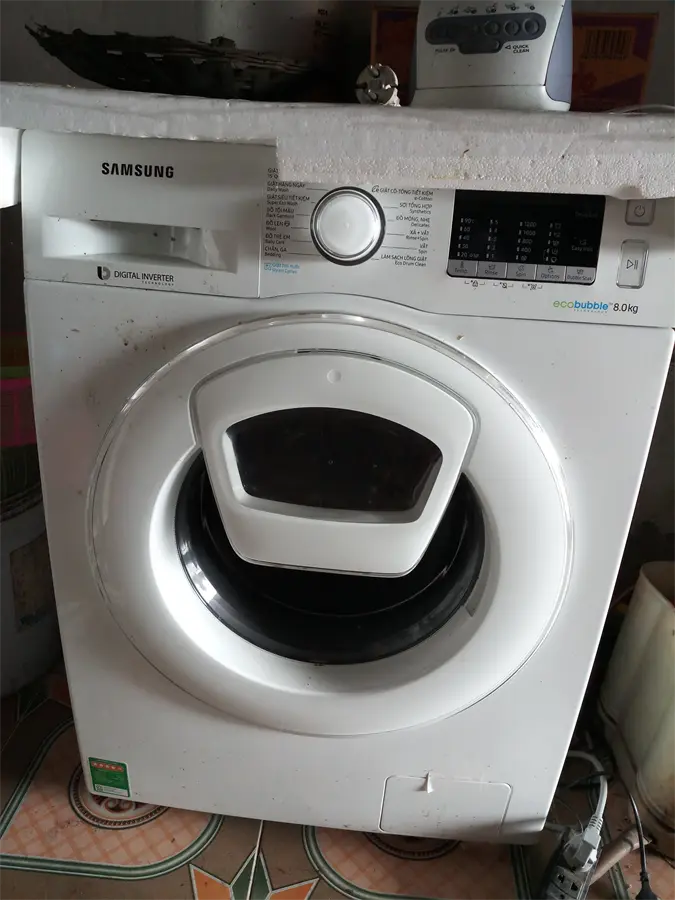 Khách hàng review Máy giặt Samsung AddWash Inverter 8 kg WW80K52E0WW/SV 11