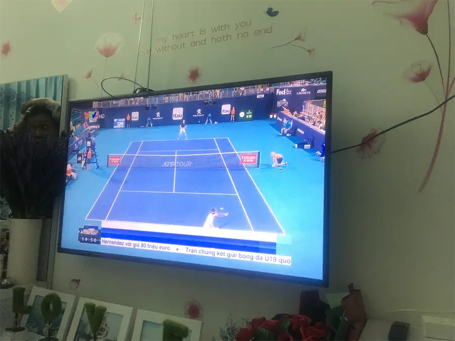Khách hàng review Smart Tivi Samsung 4K 43 inch UA43NU7400 9