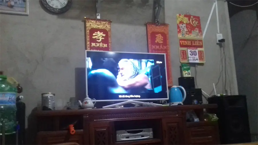 Khách hàng review Smart Tivi Samsung 43 inch UA43N5510 3