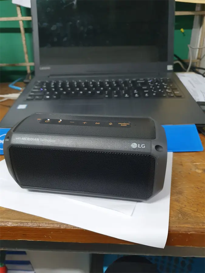 Khách hàng review Loa Bluetooth LG PK3 2