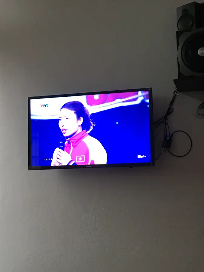 Khách hàng review Smart Tivi Samsung 32 inch UA32N4300 41