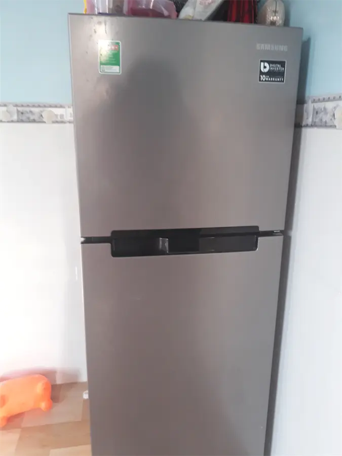 Khách hàng review Tủ lạnh Samsung Inverter 208 lít RT19M300BGS/SV 35