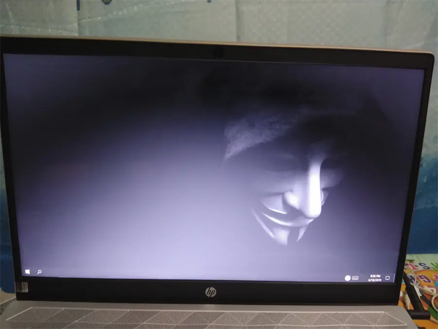 Khách hàng review Laptop HP Pavilion 15 cs1009TU i5 8265U/4GB/1TB/Win10 (5JL43PA) 1