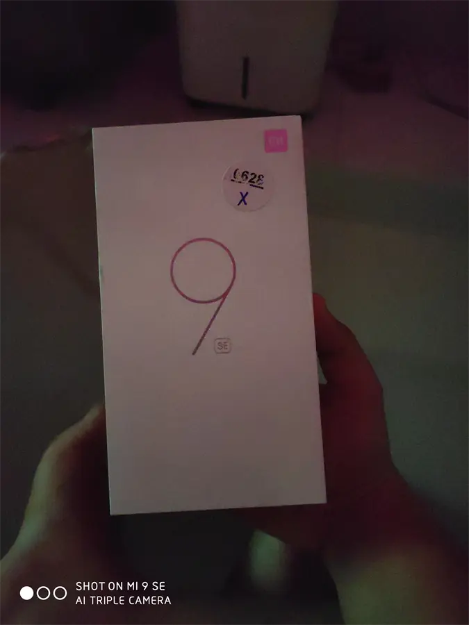 Khách hàng review Điện thoại Xiaomi Mi 9 SE 5