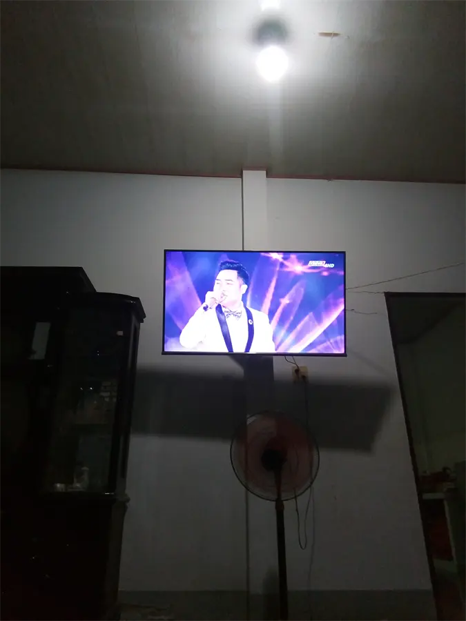 hách hàng review Android Tivi TCL 4K 55 inch L55A8 6