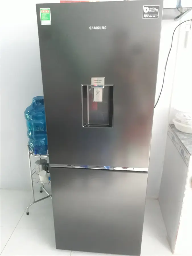 Khách hàng review Tủ lạnh Samsung Inverter 276 lít RB27N4180B1/SV 3