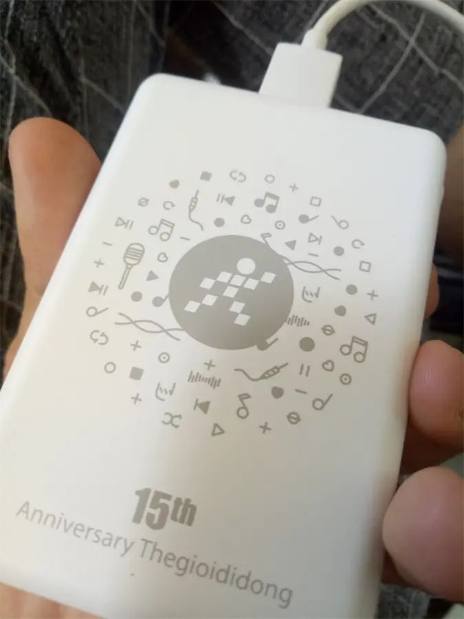 Khách hàng review Pin sạc dự phòng Polymer 5.000 mAh Xmobile PJ JP198 MWG 3