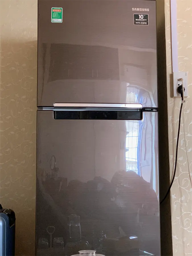 Khách hàng review Tủ lạnh Samsung Inverter 208 lít RT20HAR8DDX/SV 1