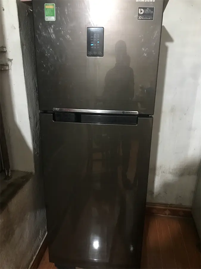 Khách hàng review Tủ lạnh Samsung Inverter 299 lít RT29K5532DX/SV 1