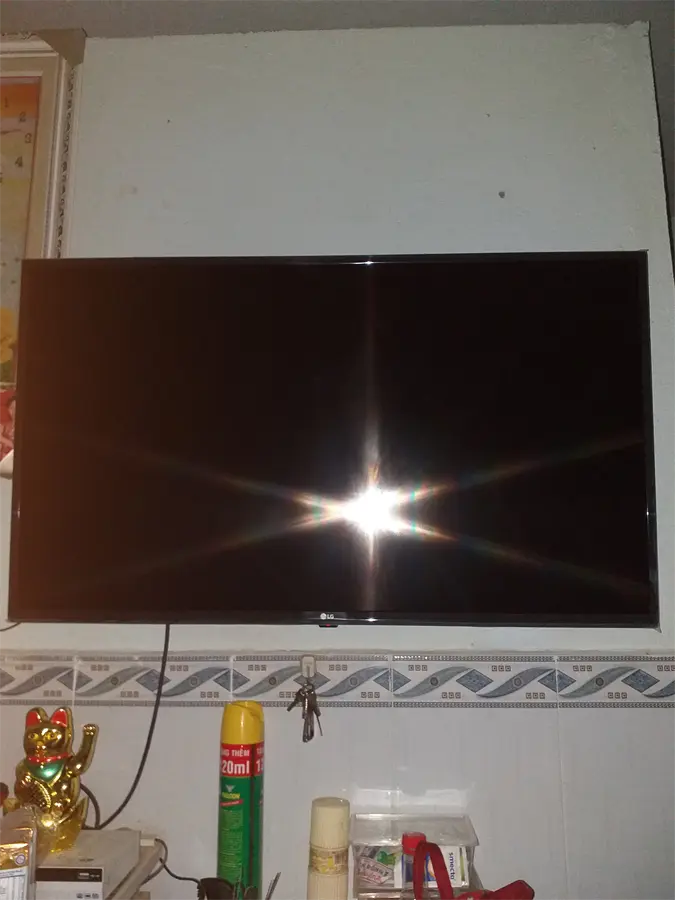 Khách hàng review Smart Tivi LG 4K 43 inch 43UK6340PTF 20