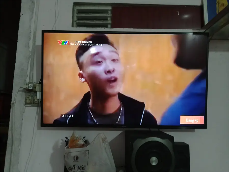 Khách hàng review Android Tivi Sony 4K 49 inch KD-49X8000G 8