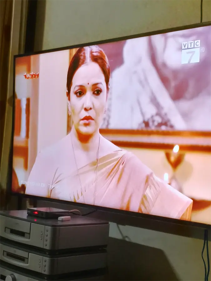 Khách hàng review Smart Tivi Samsung 4K 50 inch UA50RU7200 13