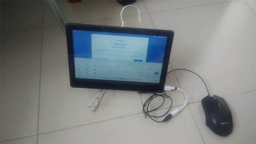 Khách hàng review Máy tính bảng Lenovo Tab E10 TB-X104L Đen 1