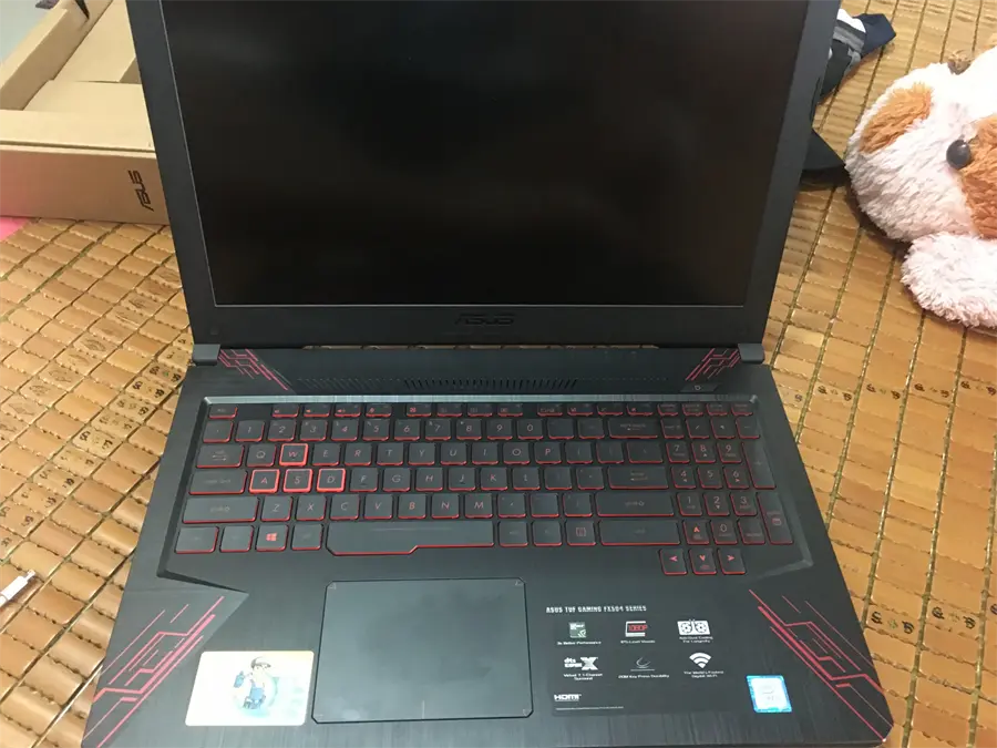 Khách hàng review Laptop Asus FX504GE i5 8300H/8GB/1TB/GTX1050Ti/Win10/(E4138T) 2