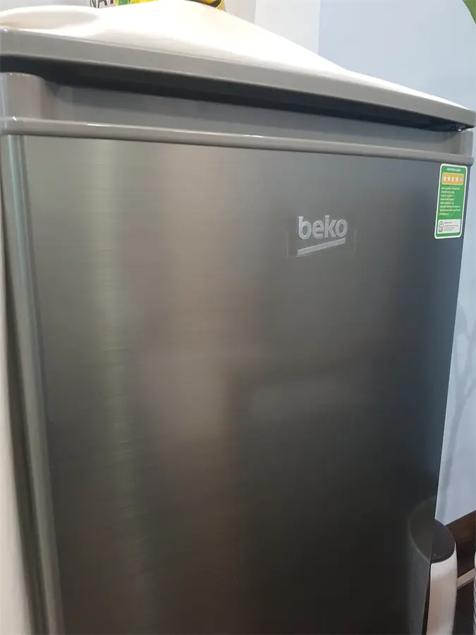 Khách hàng review Tủ lạnh Beko 90 lít RS9050P 39