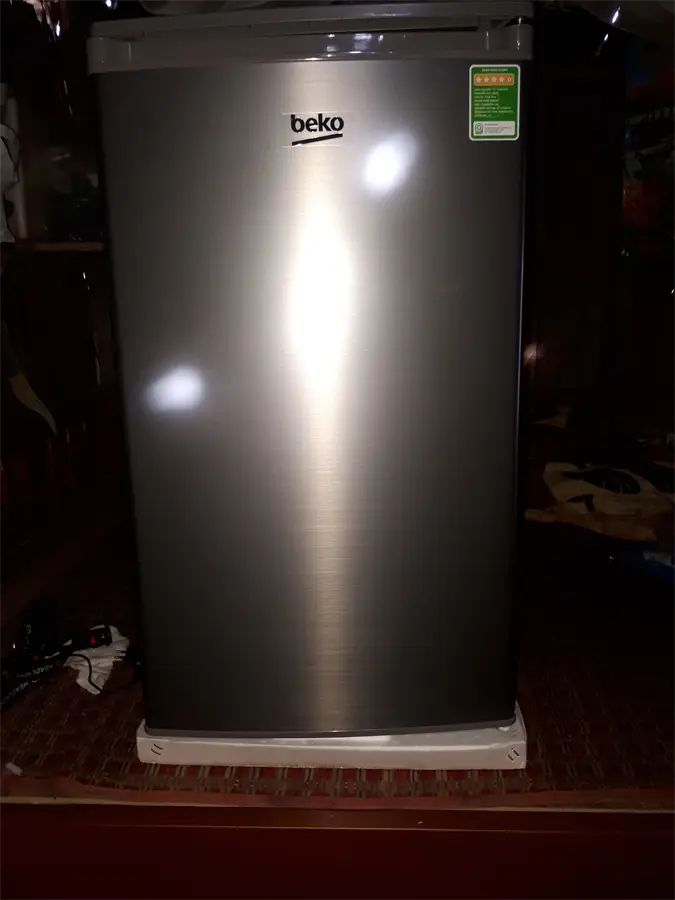 Khách hàng review Tủ lạnh Beko 90 lít RS9050P 33