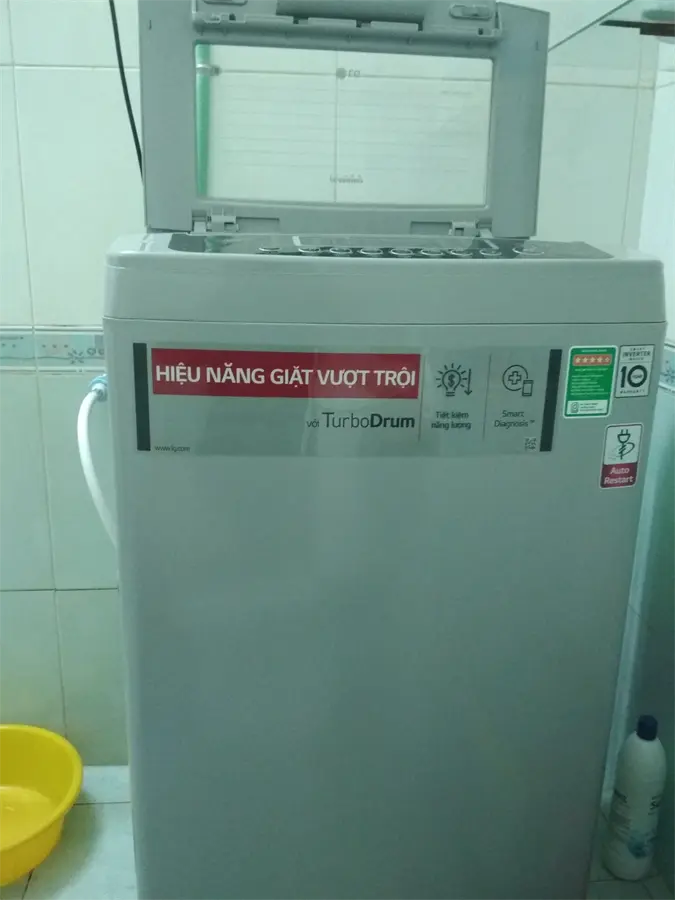 Khách hàng review Máy giặt LG Inverter 8 kg T2108VSPM 2