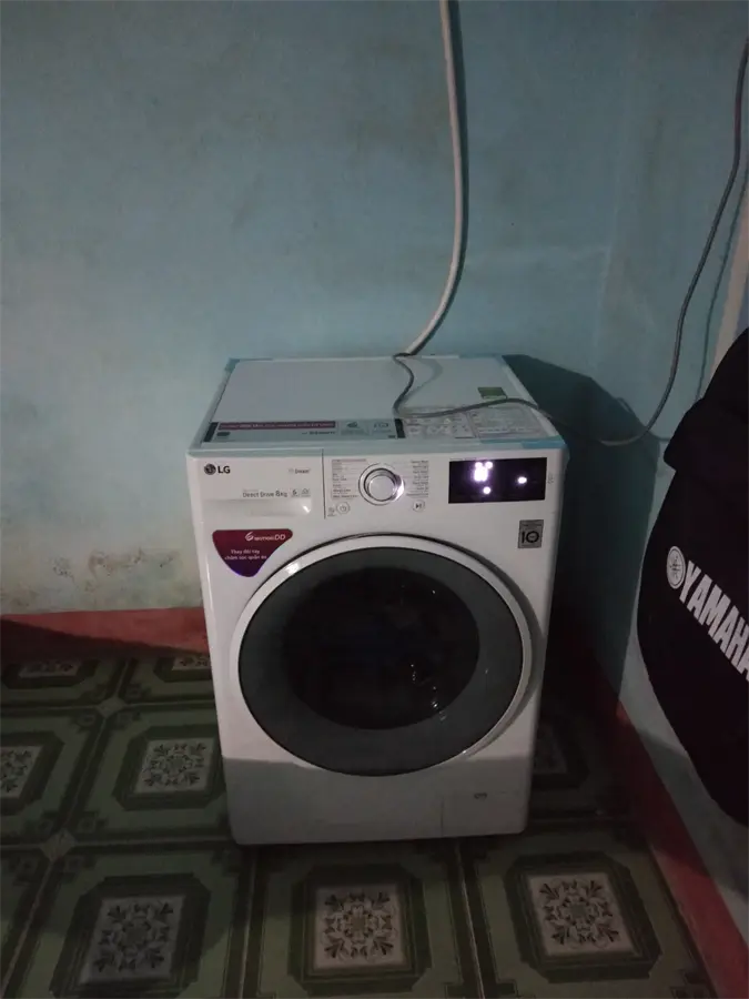 Khách hàng review Máy giặt LG Inverter 8 kg FC1408S4W2 12