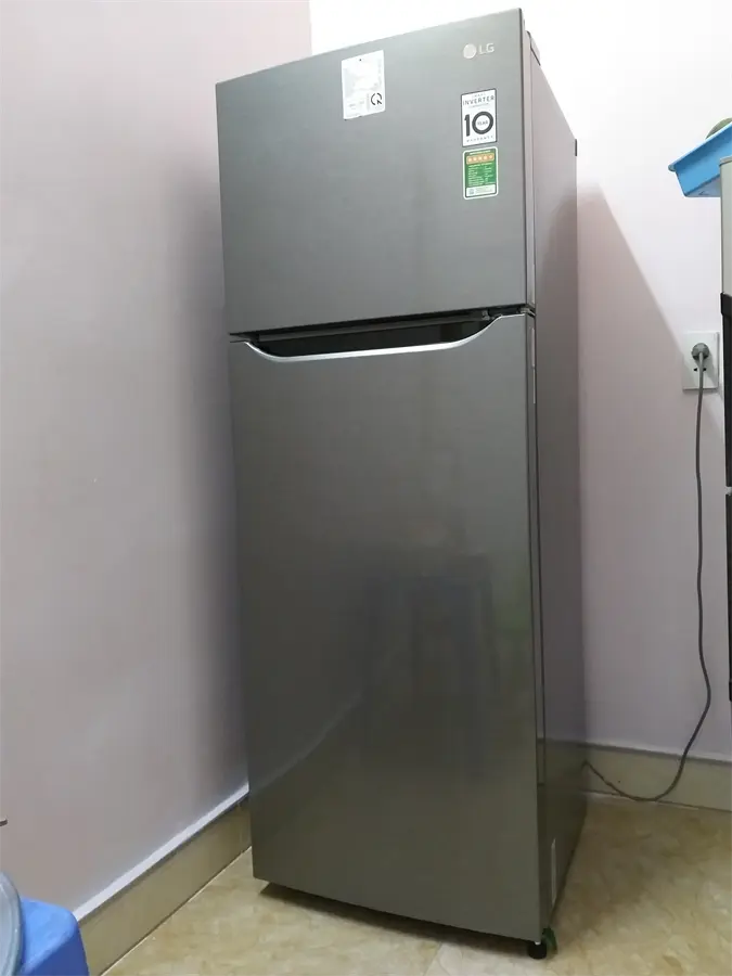 Khách hàng review Tủ lạnh LG Inverter 209 lít GN-L225S 3