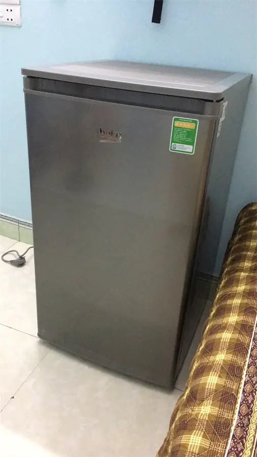 Khách hàng review Tủ lạnh Beko 90 lít RS9050P 27