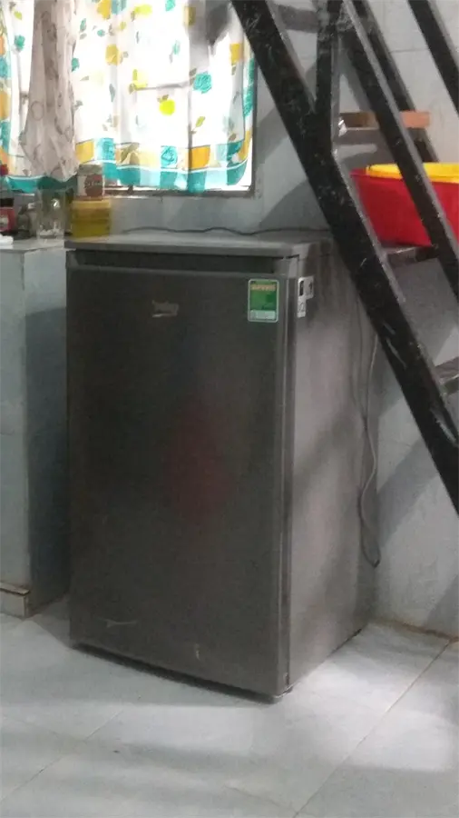 Khách hàng review Tủ lạnh Beko 90 lít RS9050P 26