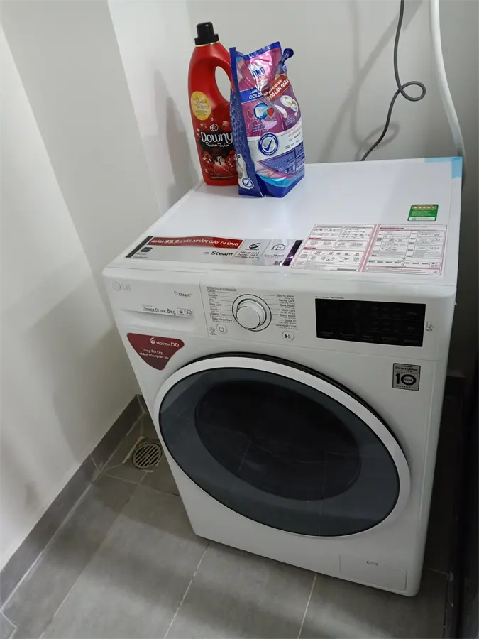 Khách hàng review Máy giặt LG Inverter 8 kg FC1408S4W2 7