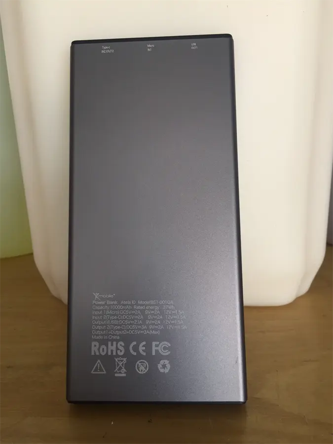hách hàng review Pin sạc dự phòng Polymer 10.000 mAh Type C Xmobile Atela 10 6