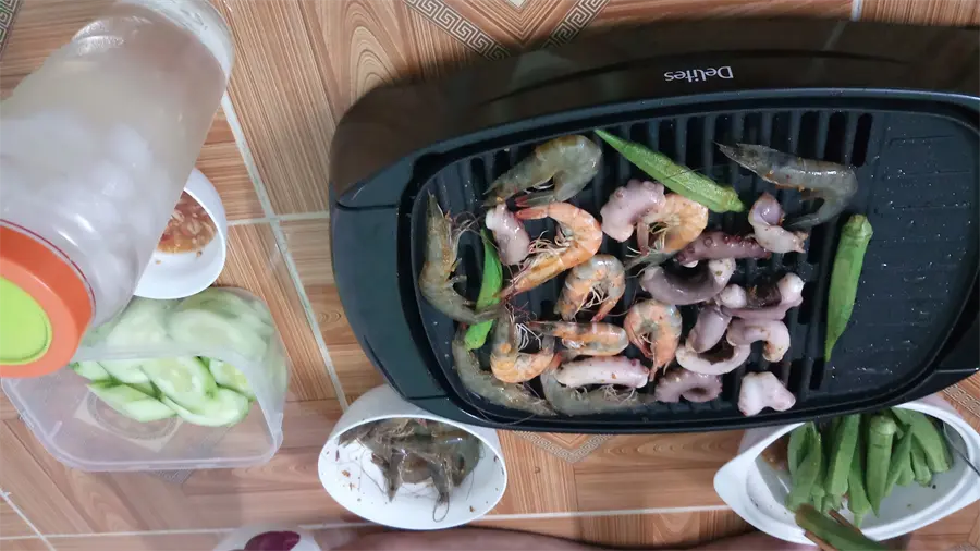 Khách hàng review Bếp nướng điện Delites BN02 15