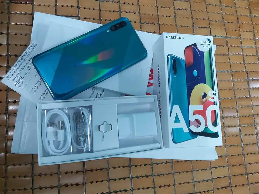Khách hàng review Điện thoại Samsung Galaxy A50s 24