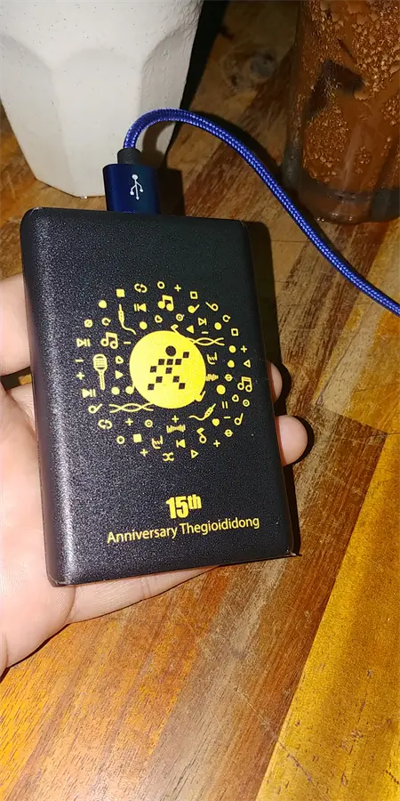 Khách hàng review Pin sạc dự phòng Polymer 5.000 mAh Xmobile PJ JP198 MWG 1
