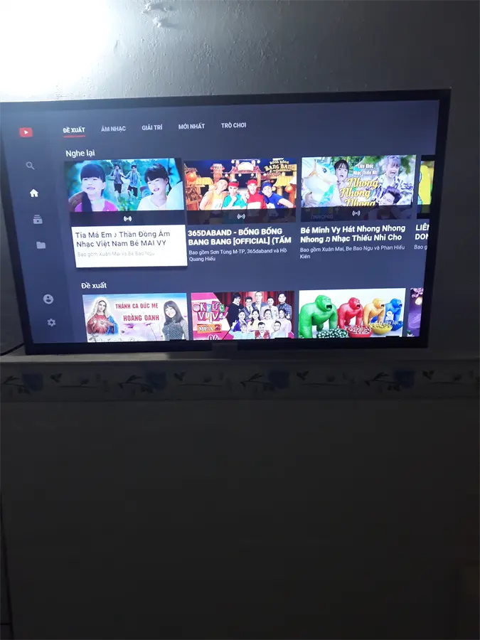 Khách hàng review Android Tivi TCL 32 inch L32S6500 18