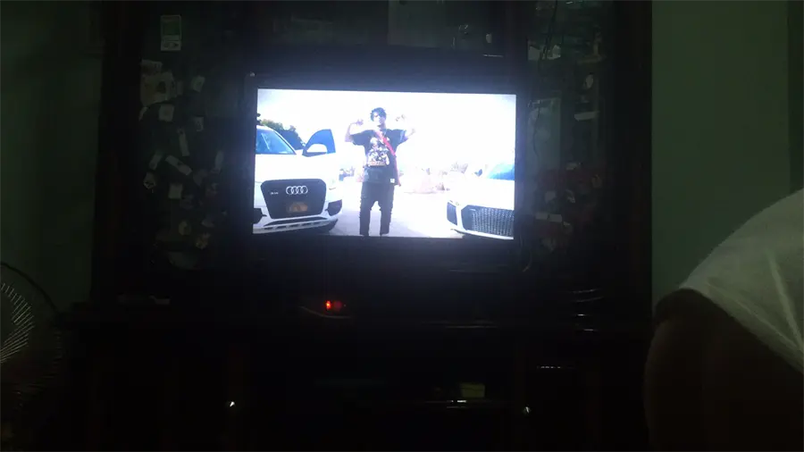 Khách hàng review Android Tivi TCL 32 inch L32S6500 16