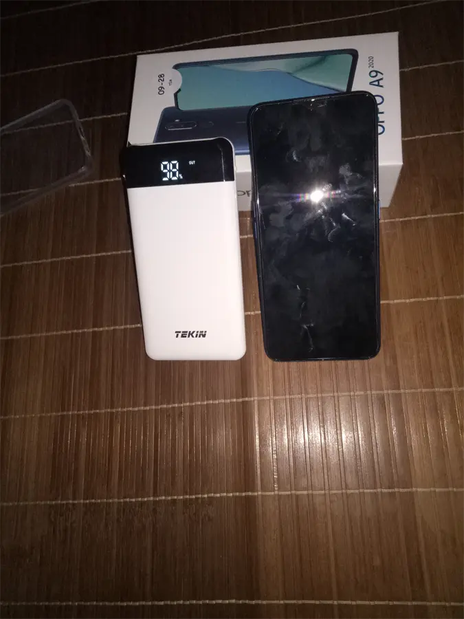 Khách hàng review Điện thoại OPPO A9 (2020) 11