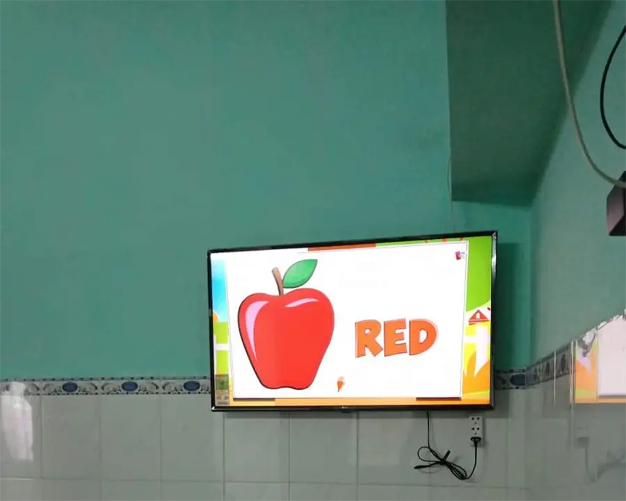 Khách hàng review Smart Tivi LG 4K 43 inch 43UK6340PTF 16