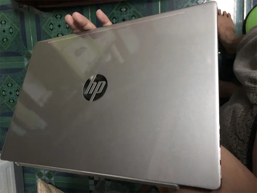 Khách hàng review Laptop HP Pavilion 14 ce2035tu i3 8145U/4GB/1TB/Win10 (6YZ18PA) 2
