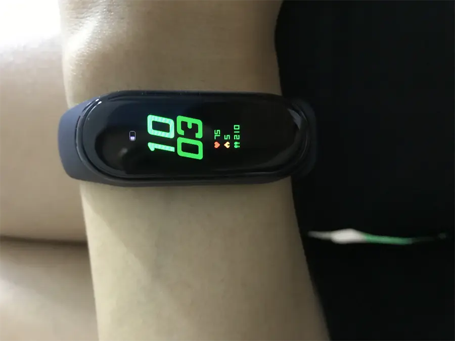 Khách hàng review Vòng đeo tay thông minh Mi Band 4 50