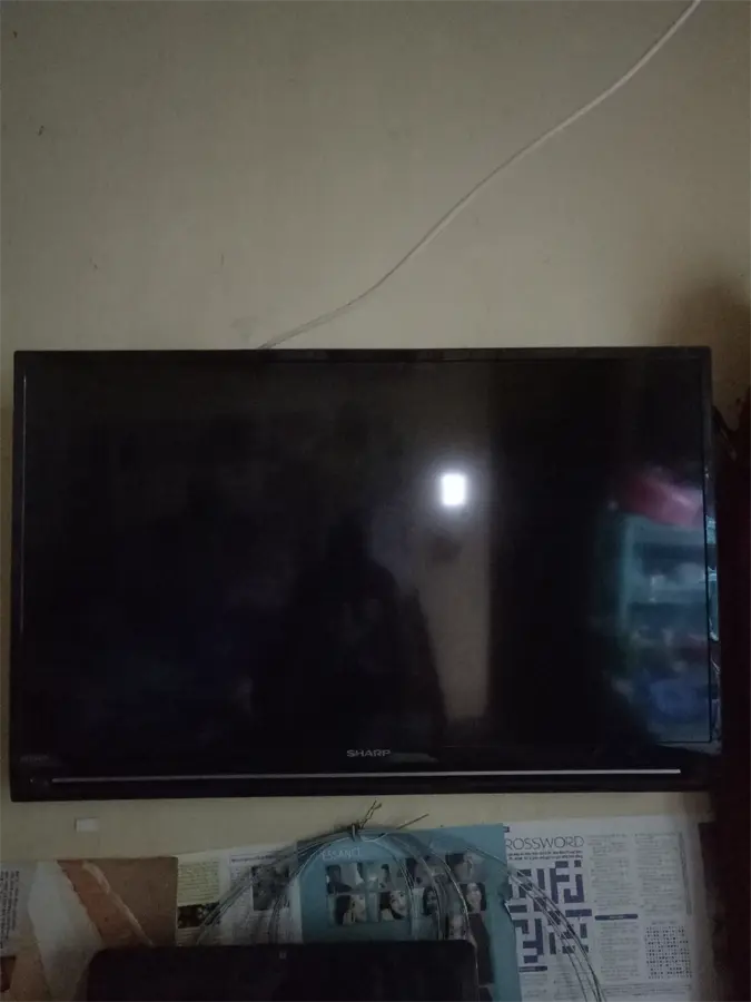 Khách hàng review Smart Tivi Sharp HD 32 inch LC-32SA4500X 2
