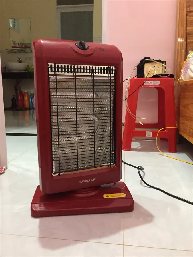 hách hàng review Quạt sưởi halogen Sunhouse SHD7016 6