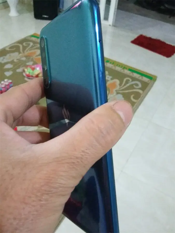 Khách hàng review Điện thoại Vsmart Live (4GB/64GB) 23