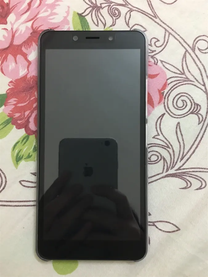 Khách hàng review Điện thoại Itel P33 2