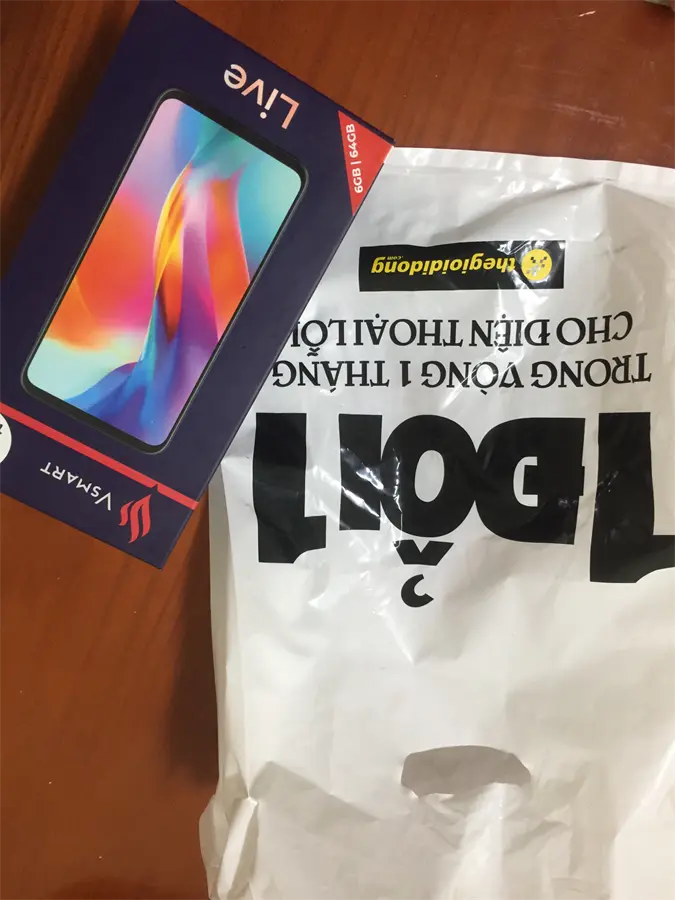 Khách hàng review Điện thoại Vsmart Live (6GB/64GB) 43
