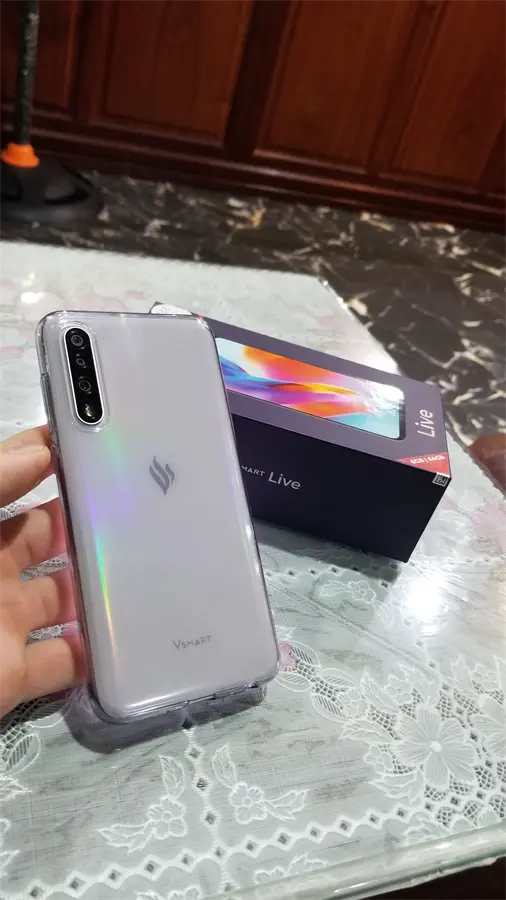 Khách hàng review Điện thoại Vsmart Live (6GB/64GB) 40