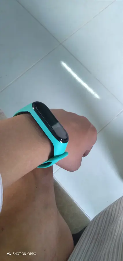Khách hàng review Vòng đeo tay thông minh Mi Band 4 44