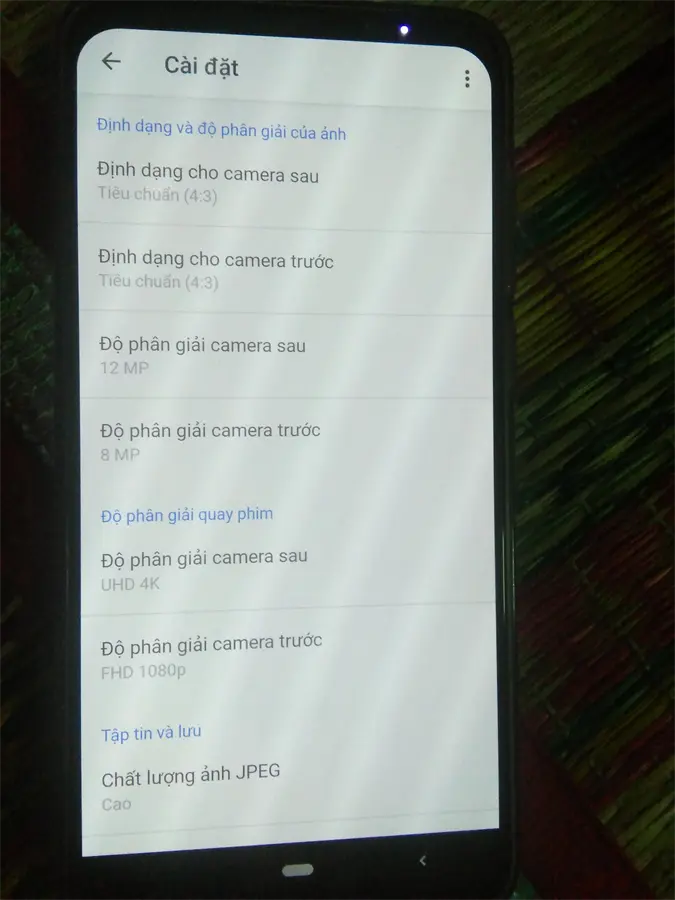 Khách hàng review Điện thoại Vsmart Live (6GB/64GB) 33