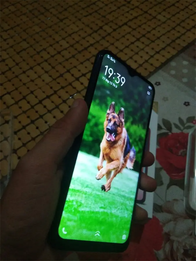 Khách hàng review Điện thoại Vivo Y11 11