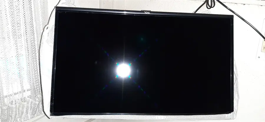 Khách hàng review Smart Tivi TCL 32 inch L32S6300 9