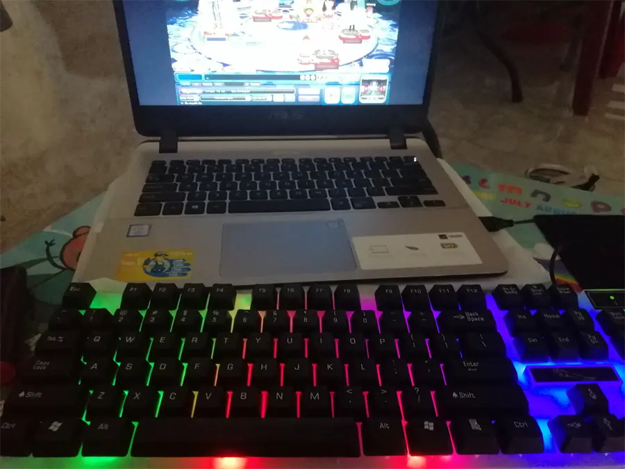 Khách hàng review Laptop Asus VivoBook  X407UA i3 7020U/4GB/1TB/Win10 (BV351T) 2